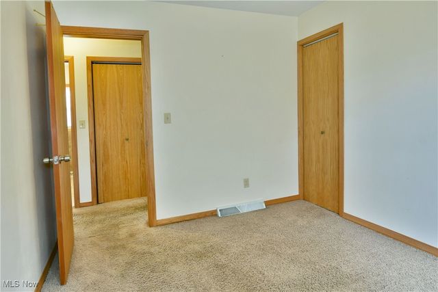 1529 Difford Drive, Niles, OH 44446