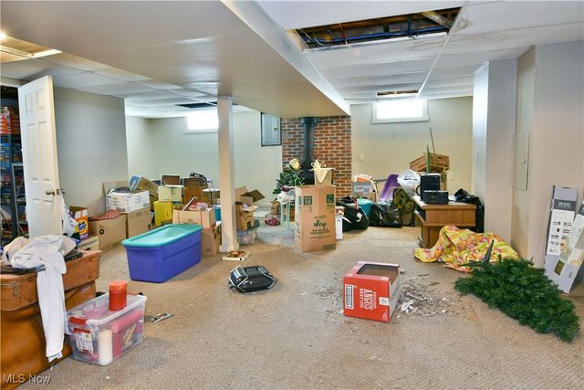 1529 Difford Drive, Niles, OH 44446