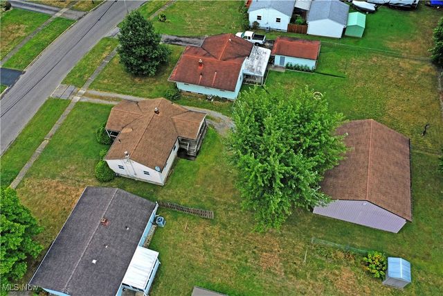 1529 Difford Drive, Niles, OH 44446