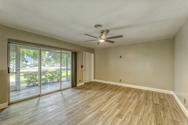 400 S Luna Court 3, Hollywood, FL 33021