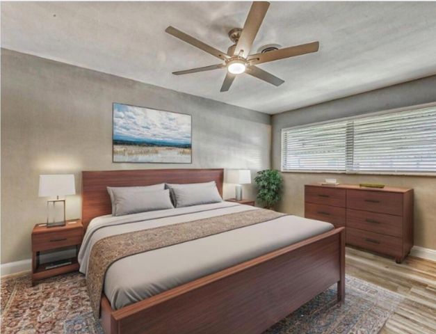 400 S Luna Court 3, Hollywood, FL 33021