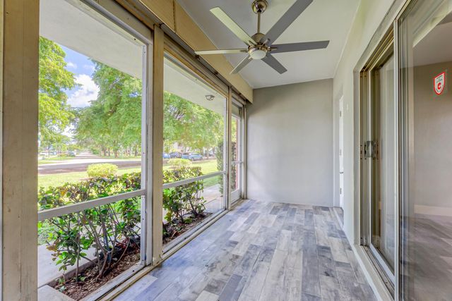 400 S Luna Court 3, Hollywood, FL 33021
