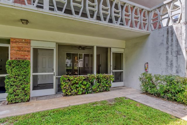 400 S Luna Court 3, Hollywood, FL 33021