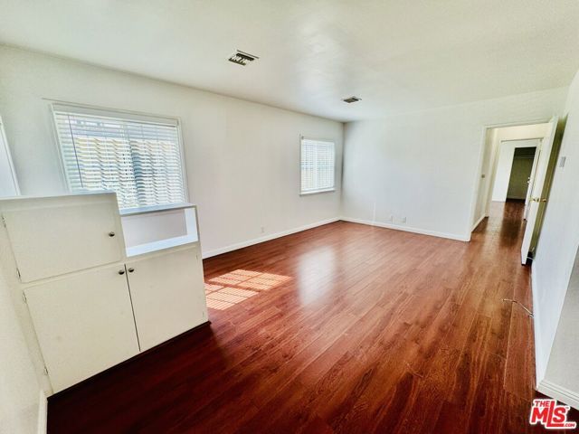 3711 Selby Avenue, Los Angeles, CA 90034