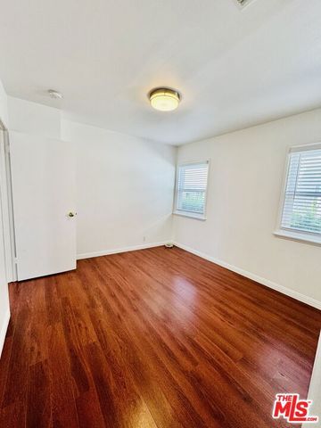 3711 Selby Avenue, Los Angeles, CA 90034