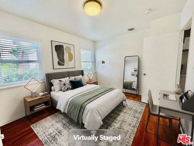 3711 Selby Avenue, Los Angeles, CA 90034