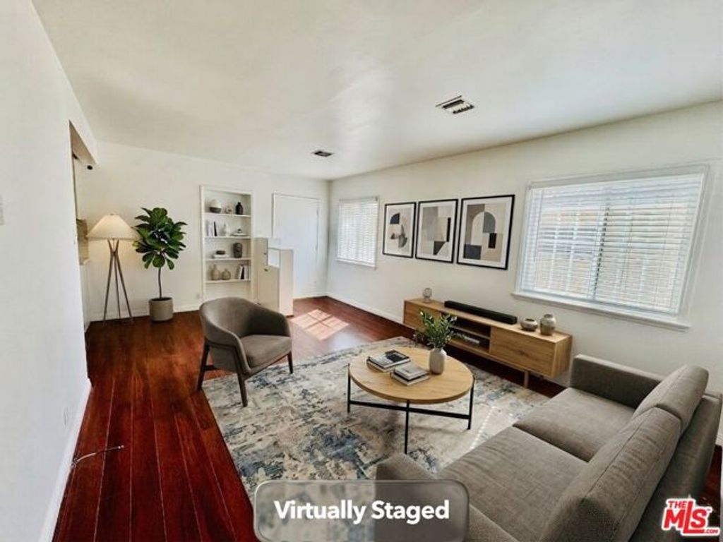 3711 Selby Avenue, Los Angeles, CA 90034