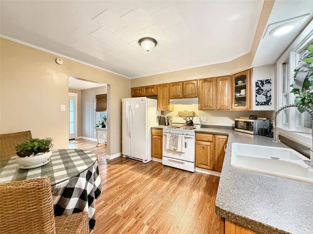 3167 W 24TH Street, Erie, PA 16506