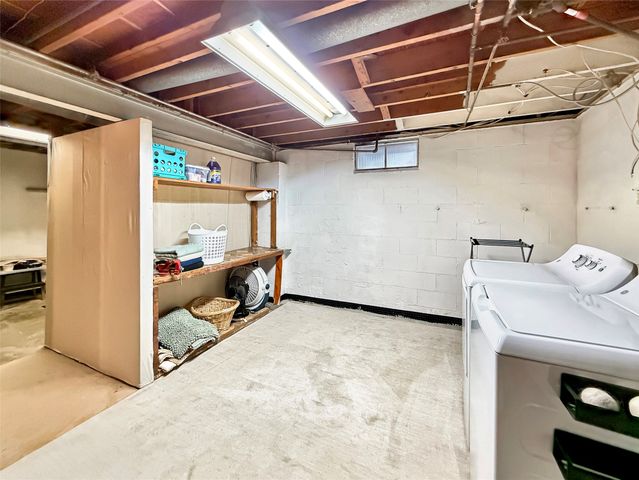 3167 W 24TH Street, Erie, PA 16506