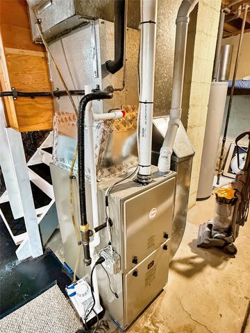 3167 W 24TH Street, Erie, PA 16506