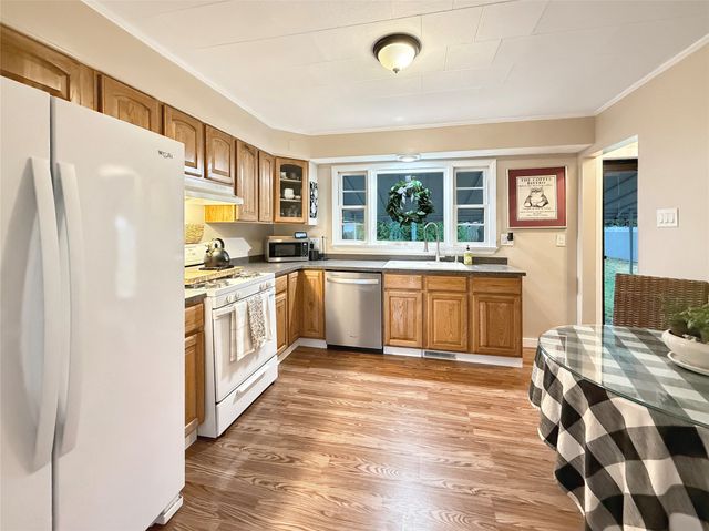 3167 W 24TH Street, Erie, PA 16506