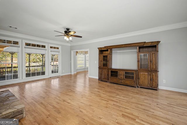 159 Friar Tuck Road, Fayetteville, GA 30215