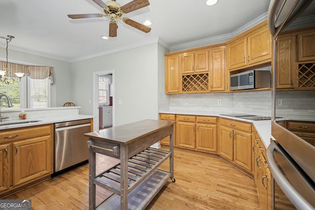 159 Friar Tuck Road, Fayetteville, GA 30215