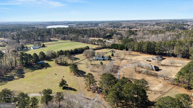 159 Friar Tuck Road, Fayetteville, GA 30215