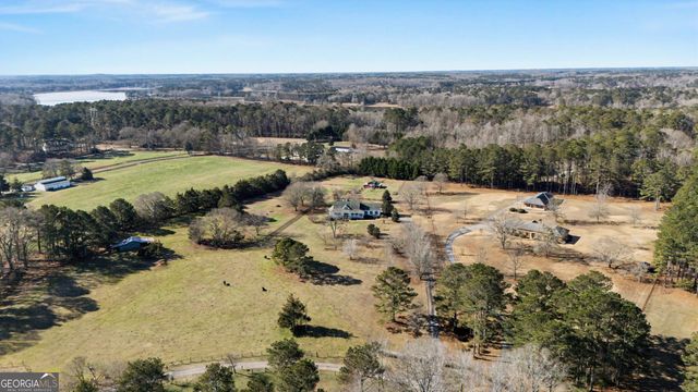 159 Friar Tuck Road, Fayetteville, GA 30215