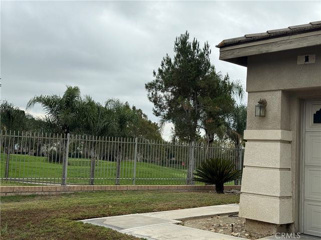 16369 16369 Medinah, Fontana, CA 92336