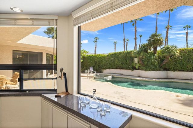 73681 Agave Lane, Palm Desert, CA 92260