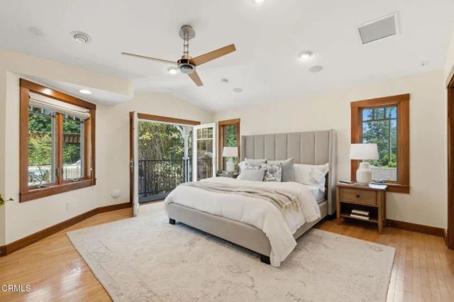 130 S Arroyo Boulevard, Pasadena, CA 91105