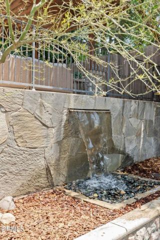 130 S Arroyo Boulevard, Pasadena, CA 91105