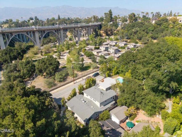 130 S Arroyo Boulevard, Pasadena, CA 91105