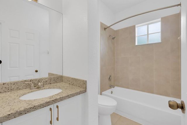 5720 Tuscany Way, Tamarac, FL 33321