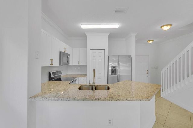 5720 Tuscany Way, Tamarac, FL 33321