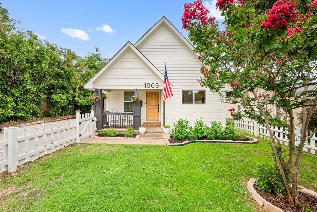 1003 Cole Street, Mckinney, TX 75069