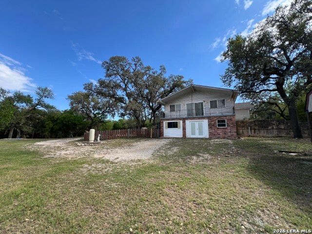 10267 Mount Crosby, San Antonio, TX 78251