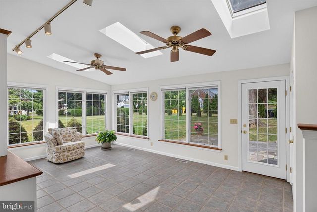 624 E CHERRY ST, Palmyra, PA 17078