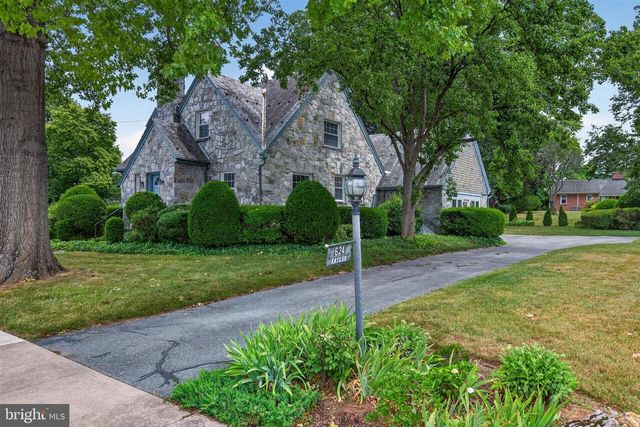 624 E CHERRY ST, Palmyra, PA 17078