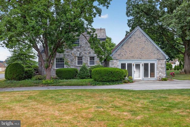 624 E CHERRY ST, Palmyra, PA 17078