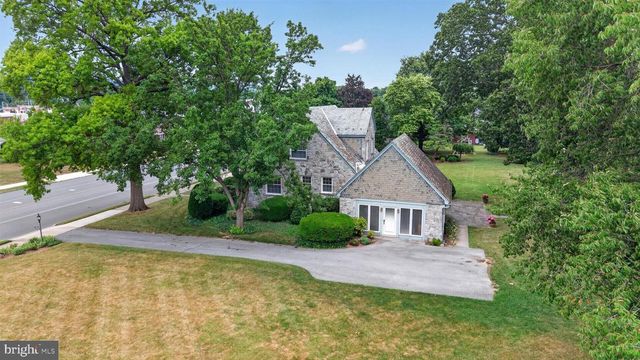 624 E CHERRY ST, Palmyra, PA 17078