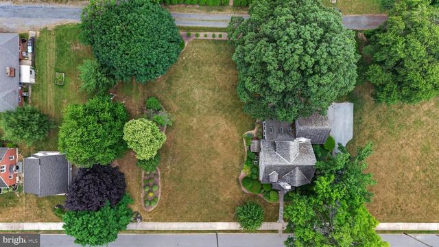 624 E CHERRY ST, Palmyra, PA 17078
