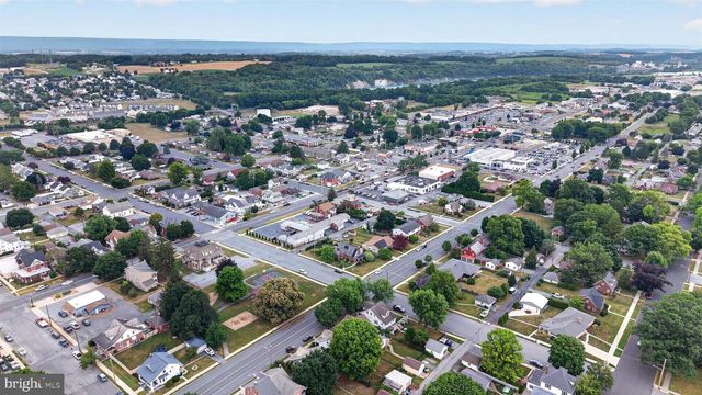 624 E CHERRY ST, Palmyra, PA 17078