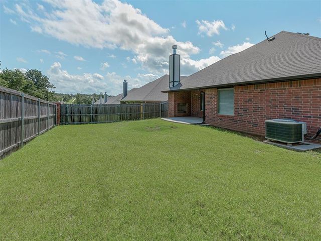 8525 Stark Street, Arcadia, OK 73007
