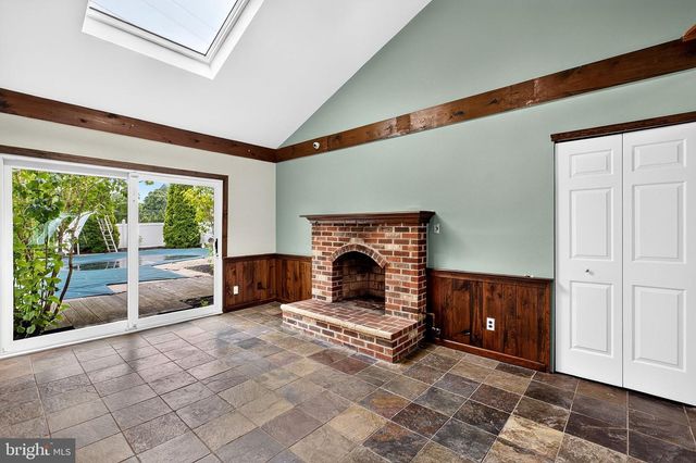 21 WINTHROP RD, Lawrenceville, NJ 08648
