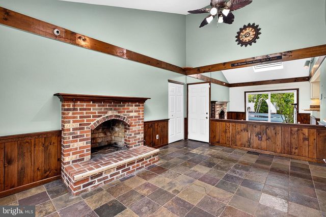 21 WINTHROP RD, Lawrenceville, NJ 08648