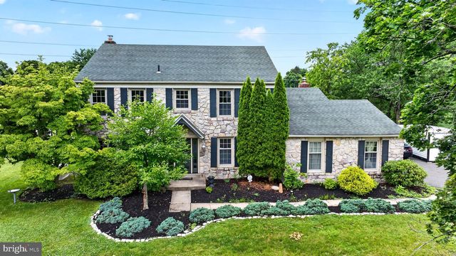 21 WINTHROP RD, Lawrenceville, NJ 08648
