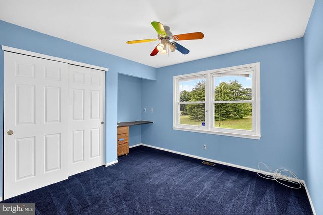 21 WINTHROP RD, Lawrenceville, NJ 08648