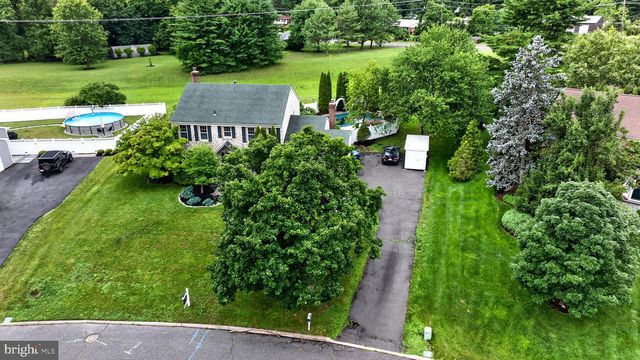 21 WINTHROP RD, Lawrenceville, NJ 08648