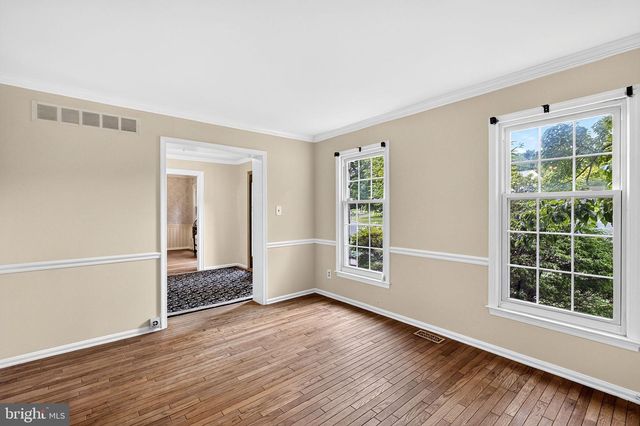 21 WINTHROP RD, Lawrenceville, NJ 08648