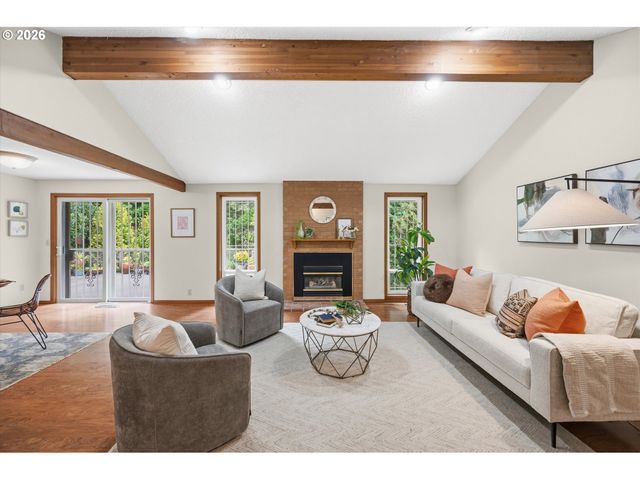 2730 Sw MEYERS Dr, Gresham, OR 97080