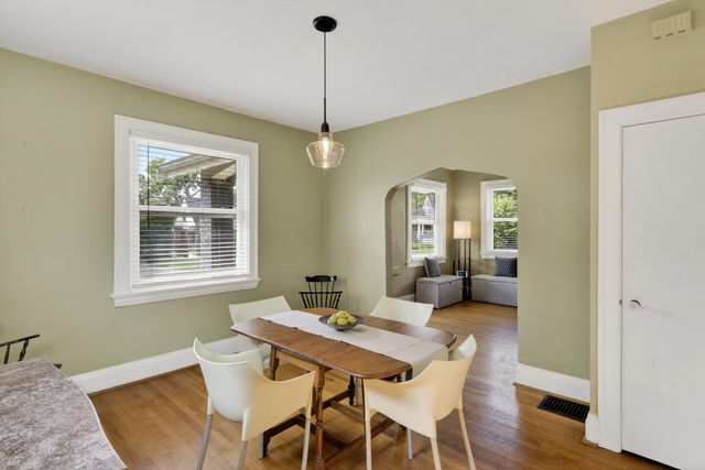 824 Aberdeen Road, Park Hills, KY 41011