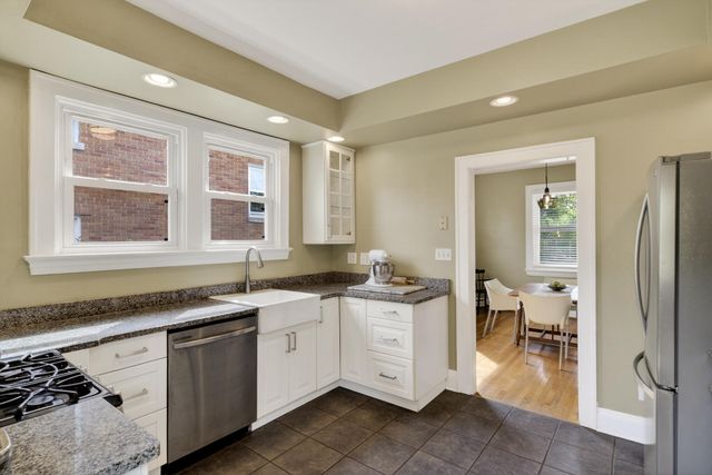 824 Aberdeen Road, Park Hills, KY 41011