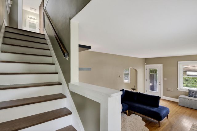 824 Aberdeen Road, Park Hills, KY 41011