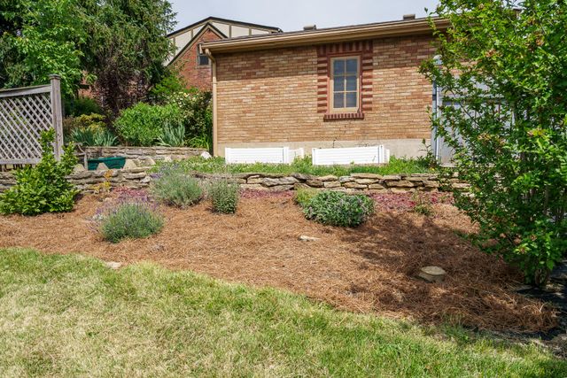 824 Aberdeen Road, Park Hills, KY 41011