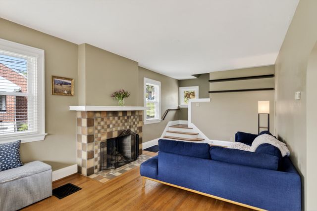 824 Aberdeen Road, Park Hills, KY 41011