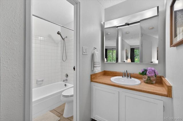 1400 Golden Circle 306, Golden, CO 80401