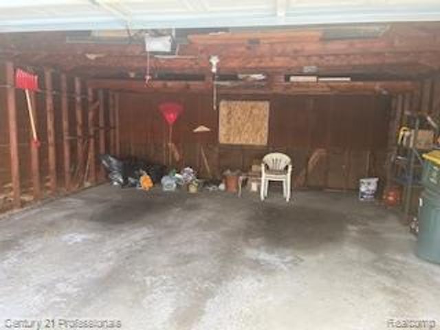 1917 N Connecticut Avenue, Royal Oak, MI 48073