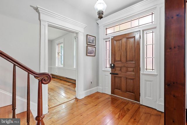 1113 LANDIS RD, East Greenville, PA 18041